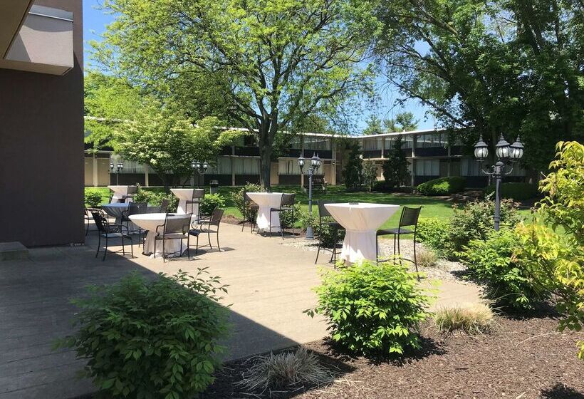 Surestay Plus Hotel By Best Western Lehigh Valley