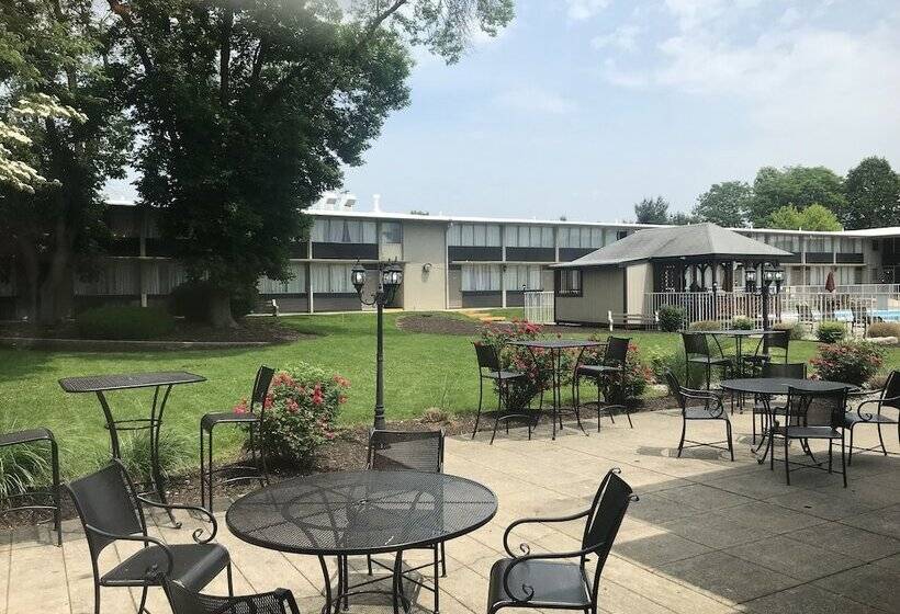 Surestay Plus Hotel By Best Western Lehigh Valley