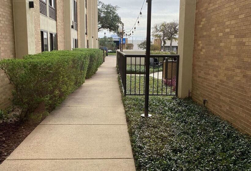 The Addison Hotel Surestay Collection By Best Western