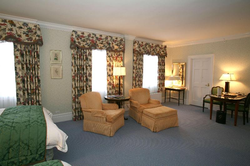 هتل The Greenbrier