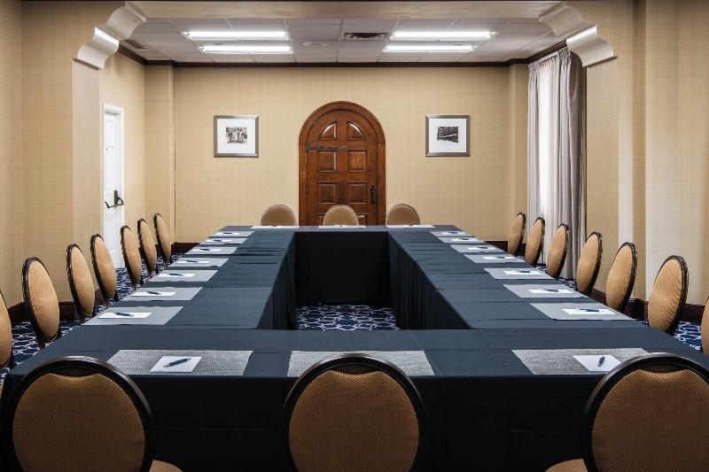 The Gunter Hotel San Antonio Riverwalk