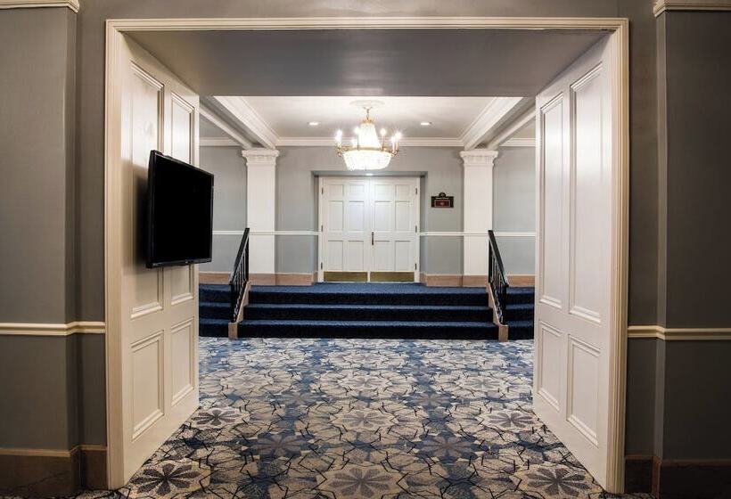 The Gunter Hotel San Antonio Riverwalk