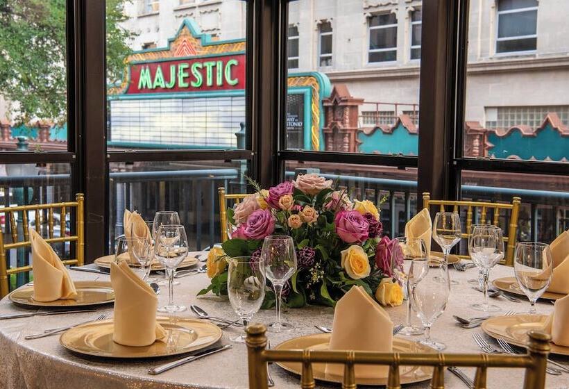 The Gunter Hotel San Antonio Riverwalk