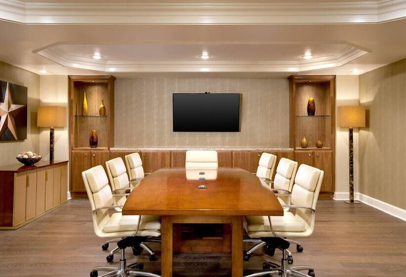 The Gunter Hotel San Antonio Riverwalk