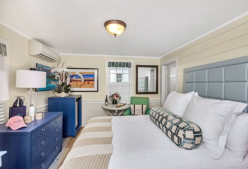 酒店 The Harborside Inn