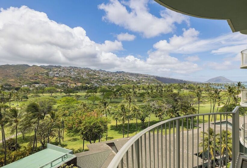 The Kahala Hotel And Resort