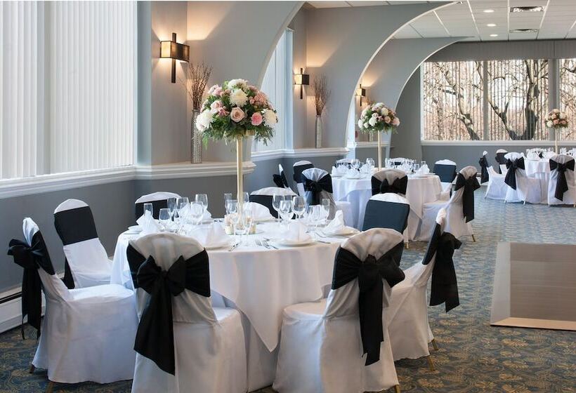 Отель The Kenilworth