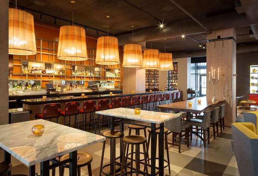 호텔 The Logan Philadelphia Curio Collection By Hilton