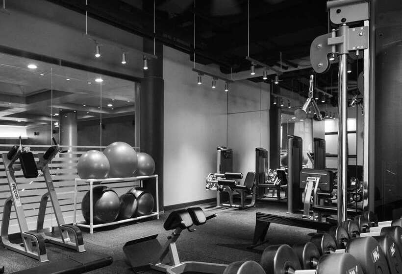 호텔 The Logan Philadelphia Curio Collection By Hilton