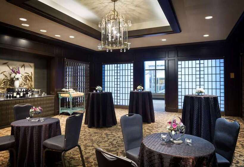 호텔 The Logan Philadelphia Curio Collection By Hilton