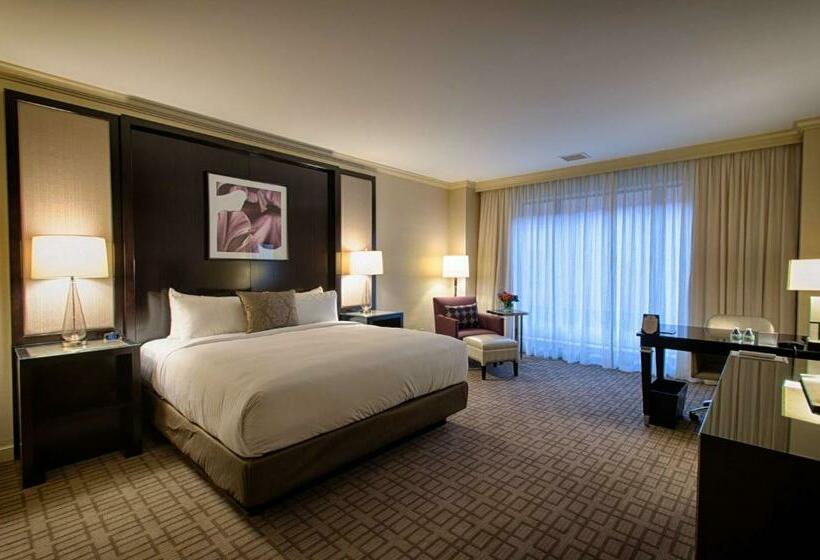 هتل The Royal Sonesta Harbor Court Baltimore