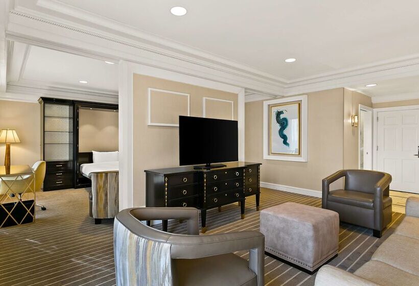 هتل The Royal Sonesta Harbor Court Baltimore