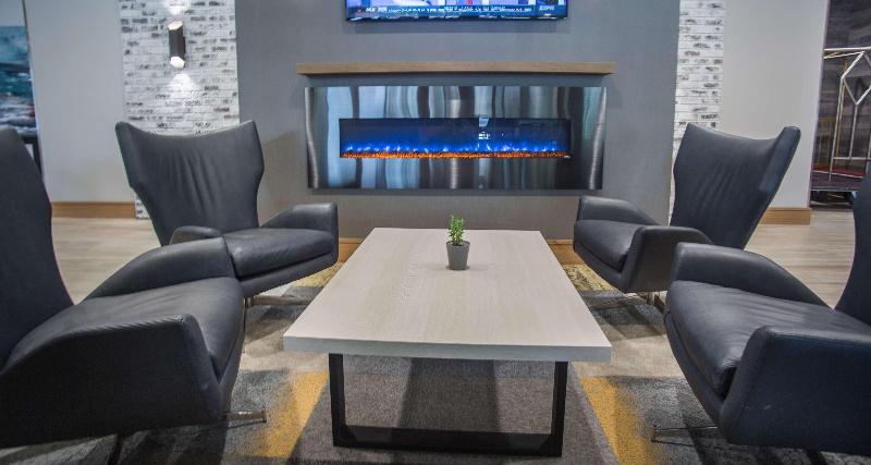 The Rushmore Hotel & Suites; Bw Premier Collection