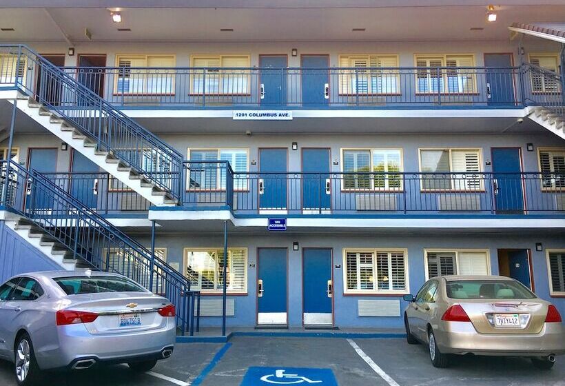 فندق Travelodge By Wyndham By Fisherman's Wharf