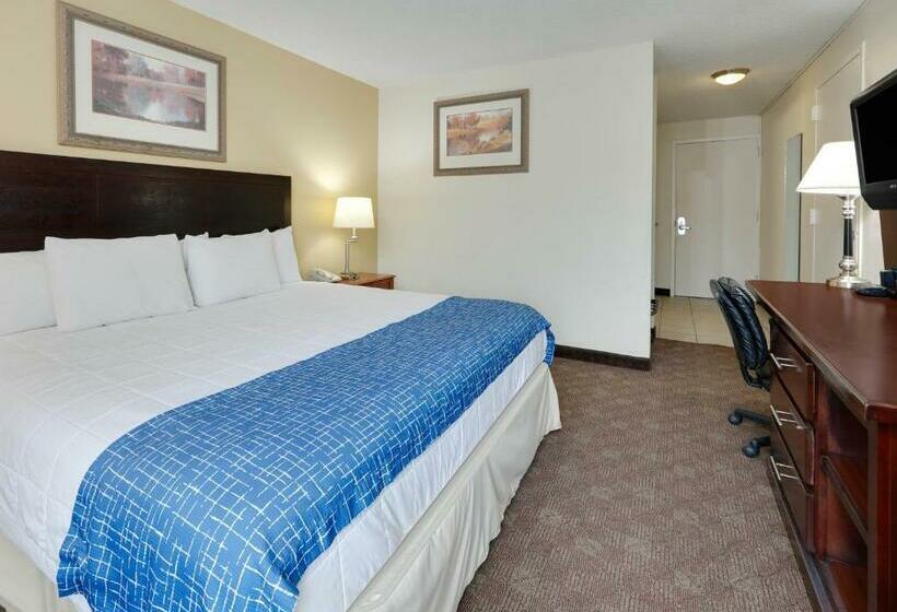 فندق Travelodge By Wyndham Texarkana