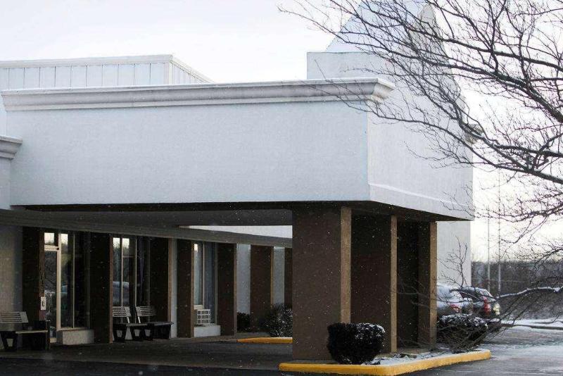 فندق Travelodge By Wyndham Zanesville