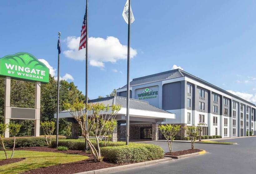 ホテル Wingate By Wyndham Charleston Coliseum