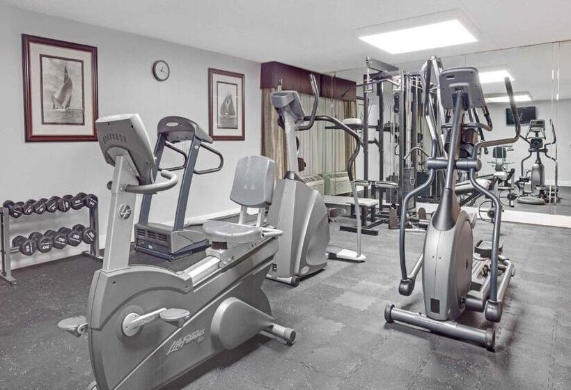 酒店 Wyndham Garden Charlotte Airport Southeast