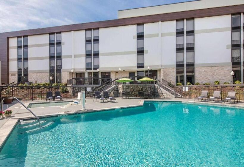 호텔 Wyndham Garden Marietta Atlanta North