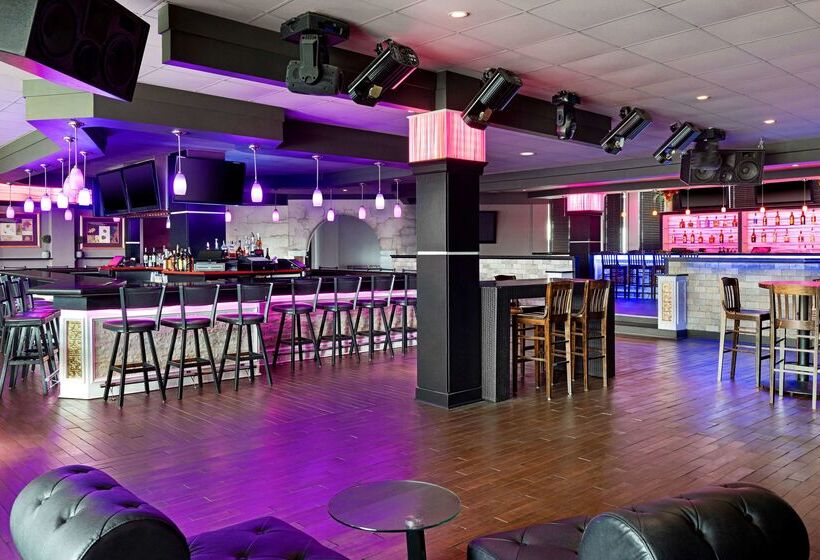 فندق Wyndham Garden Totowa