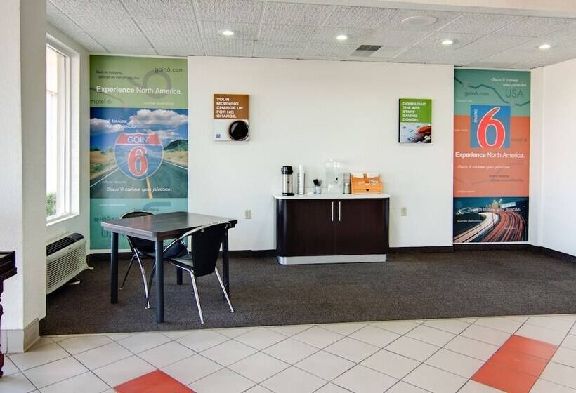 Motel 6 Mount Pleasant, Tx