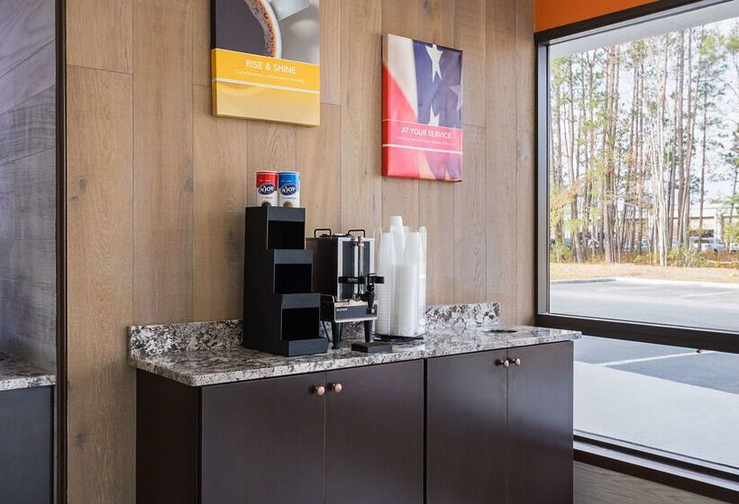 Motel 6savannah, Ga Midtown