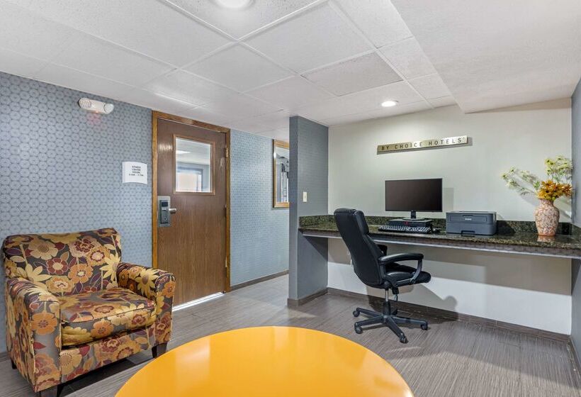 汽车旅馆  Quality Inn & Suites Lincoln South