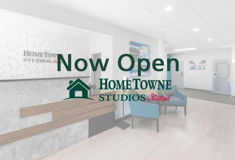 ホテル Hometowne Studios By Red Roof & Conference Center Cortland