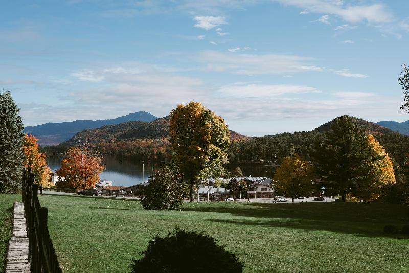 منتجع Crowne Plaza Lake Placid, An Ihg