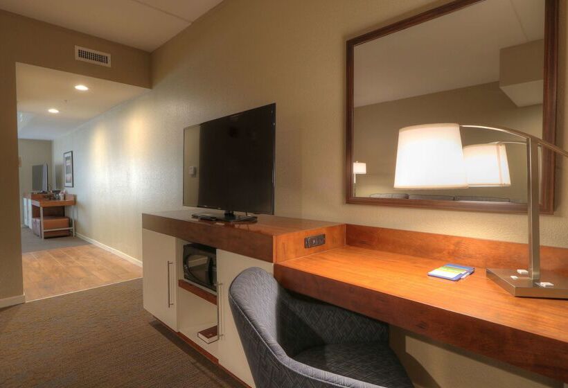 منتجع Hampton Inn Gatlinburg Historic Nature Trail