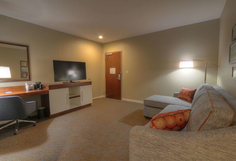 אתר נופש Hampton Inn Gatlinburg Historic Nature Trail