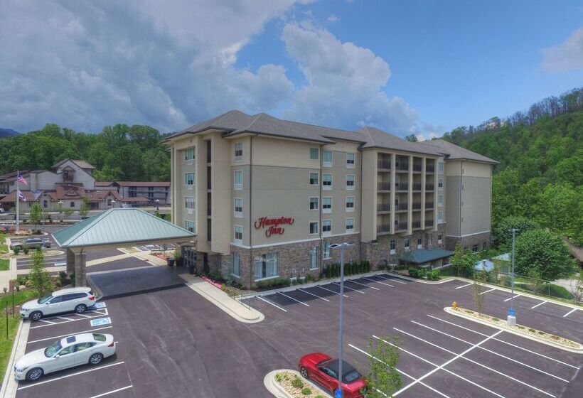 منتجع Hampton Inn Gatlinburg Historic Nature Trail
