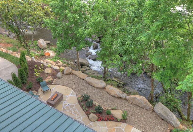 منتجع Hampton Inn Gatlinburg Historic Nature Trail