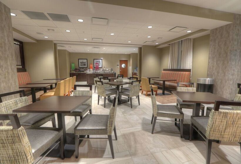 منتجع Hampton Inn Gatlinburg Historic Nature Trail