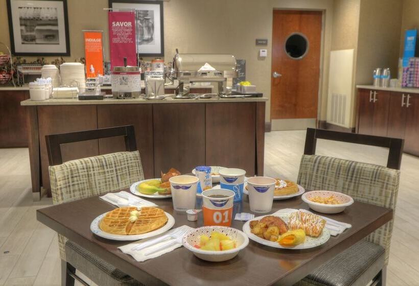 אתר נופש Hampton Inn Gatlinburg Historic Nature Trail