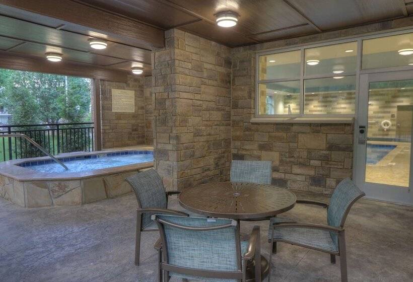 منتجع Hampton Inn Gatlinburg Historic Nature Trail