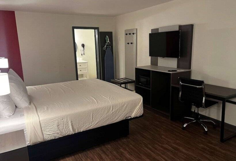 בית מלון כפרי Ramada By Wyndham Bainbridge