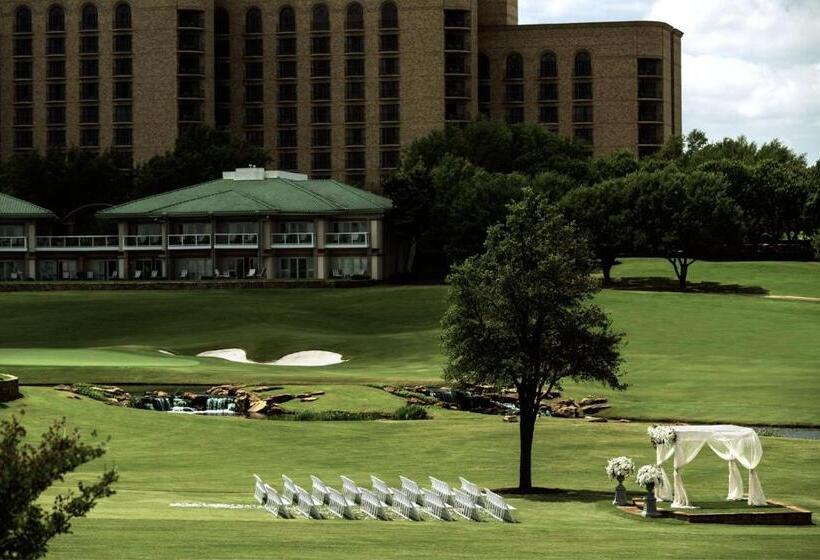 استراحتگاه The Ritz Carlton Dallas, Las Colinas