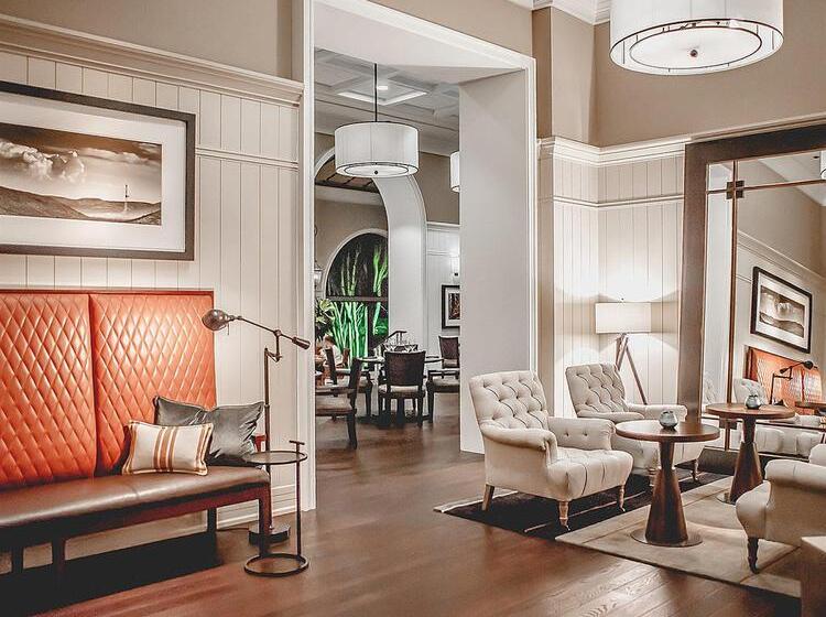 استراحتگاه The Ritz Carlton Dallas, Las Colinas