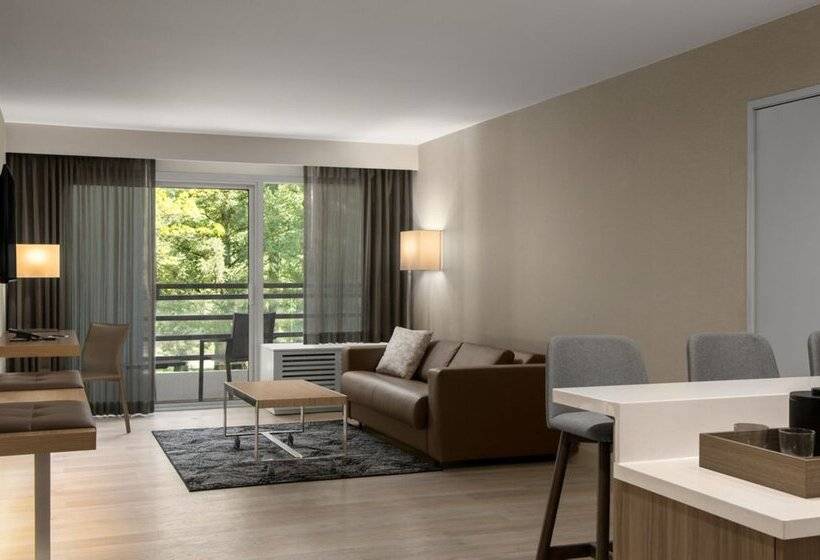 AC Hotel by Marriott Portland Lake Oswego