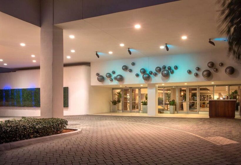 Doubletree Resort By Hilton Hollywood Beach