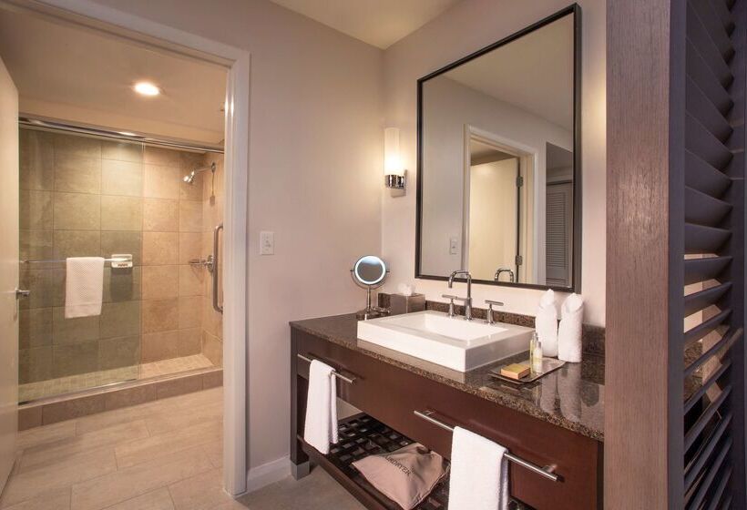 Doubletree Resort By Hilton Hollywood Beach