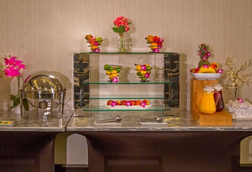 Doubletree Resort By Hilton Hollywood Beach