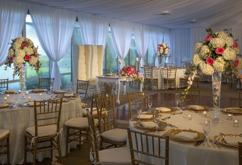 Doubletree Resort By Hilton Hollywood Beach