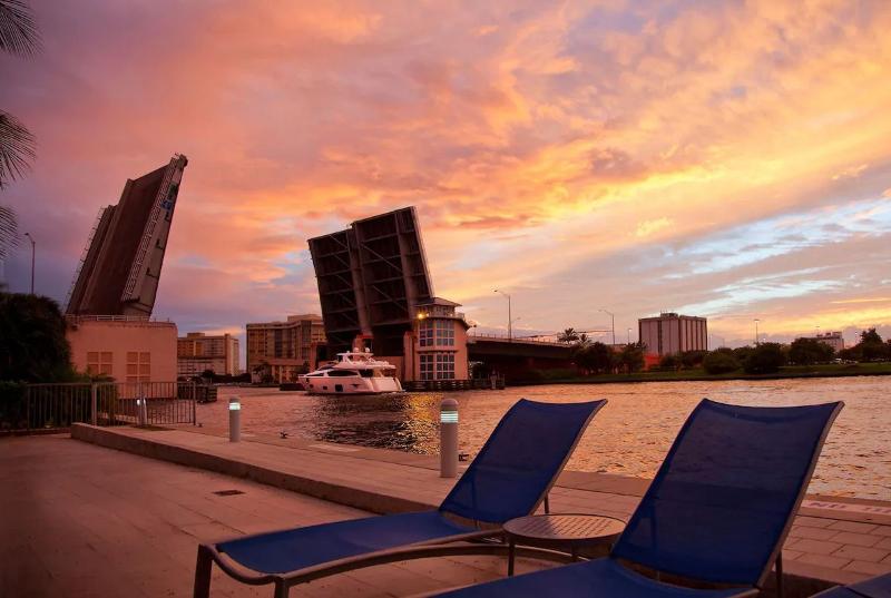 Doubletree Resort By Hilton Hollywood Beach