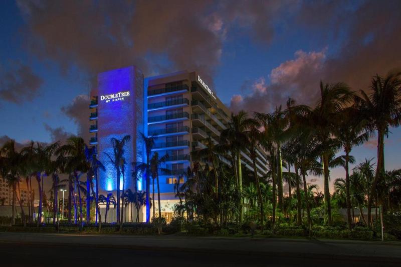 Doubletree Resort By Hilton Hollywood Beach