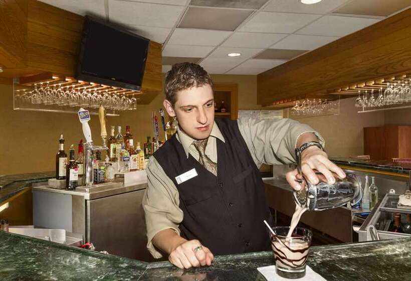 Embassy Suites Hotel Winston Salem