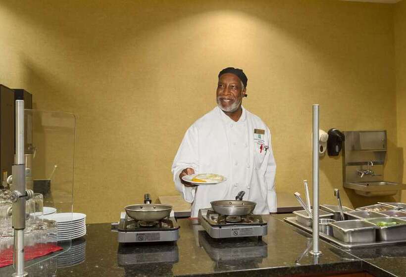 Embassy Suites Hotel Winston Salem