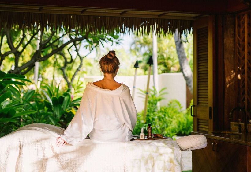 Grand Hyatt Kauai Resort & Spa