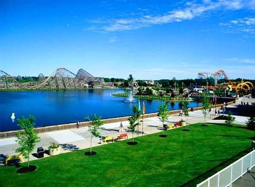 בית מלון כפרי A Victory Inn & Suites Muskegon